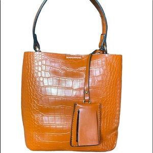 NWOT VEGAN LEATHER BUCKET PURSE 👜